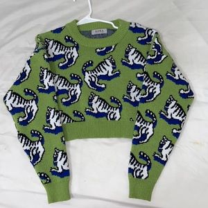 green knit crop sweater